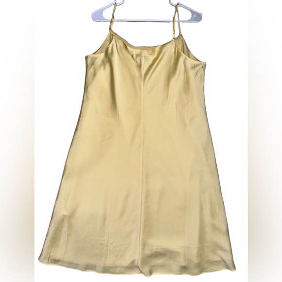 💙❤️ SOLD Calvin Klein satin dress - Picture 2 of 10